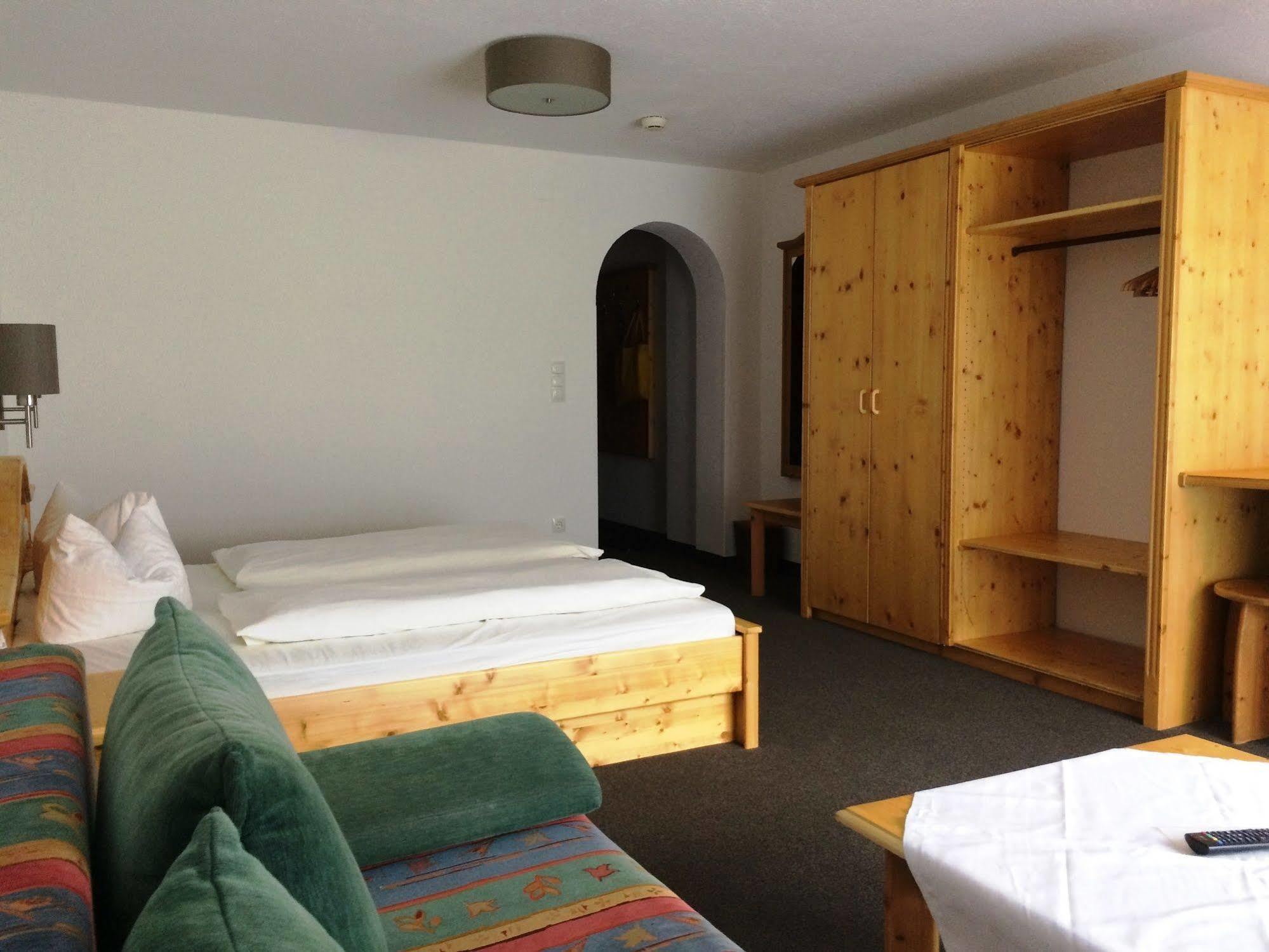 Hotel Erika 4*